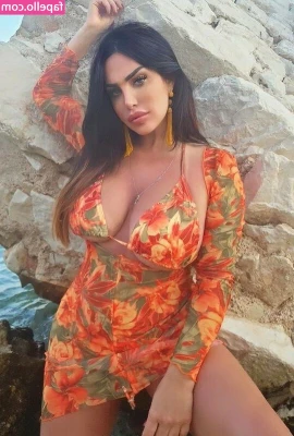 Marika Fruscio [ marika-fruscio ] - About to go fap my day away, I deserve it 😌 Working hard rn to not part 2