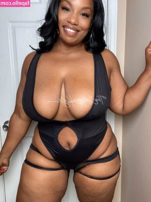 selynakylexoxo - spreading my ass for love lol