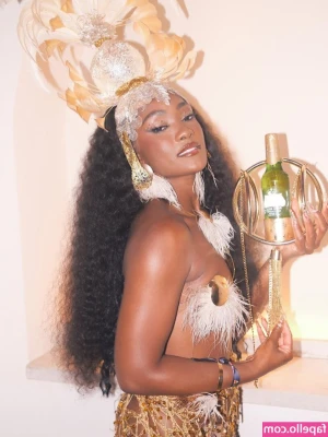 Erika Januza [ erika-januza ] - Would you be my live in slave?