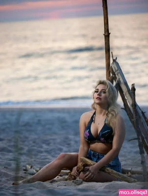 Neringa Kriziute [ neringa-kriziute ] - cum fuck me Daddie