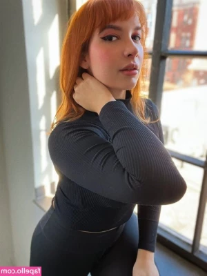 Lara Lunardi [ lara-lunardi ] - Look me in the eyes while I play with my meat and have a bath