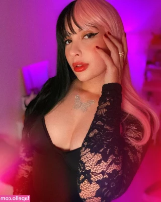 Lara Lunardi [ lara-lunardi ] - I love when you tease me  It makes me want you more and more