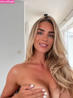 Lexi4fun - Look at me cumming this morning