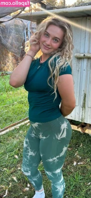ashlynsmith - How cute is that tiny freckle under my tit