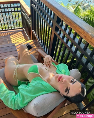 Kimberly Loaiza [ kimberly-loaiza ] - Can my titties make your night amazing