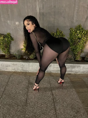 Vayshmoneyy - ESTE MACHO DOMINICANO ME FOLLA A PELO Y SE VIENE EN MI CULO MIRA COMO