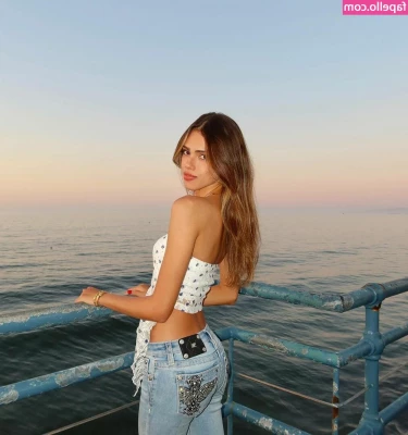 nottrebeca_ [ nottrebeca ] - roll on the weekend for extra dirty content