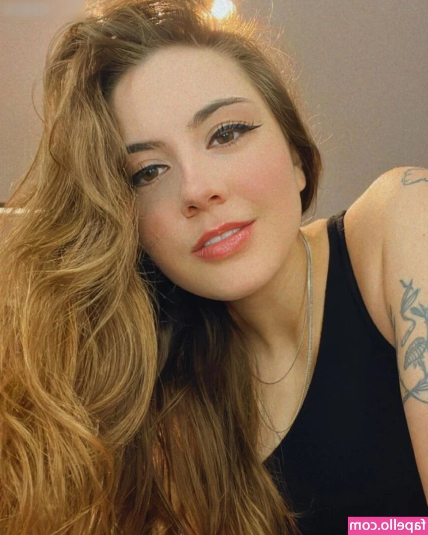 Janina Hille [ janina-hille ] - I love floggers  To bad he broke mine