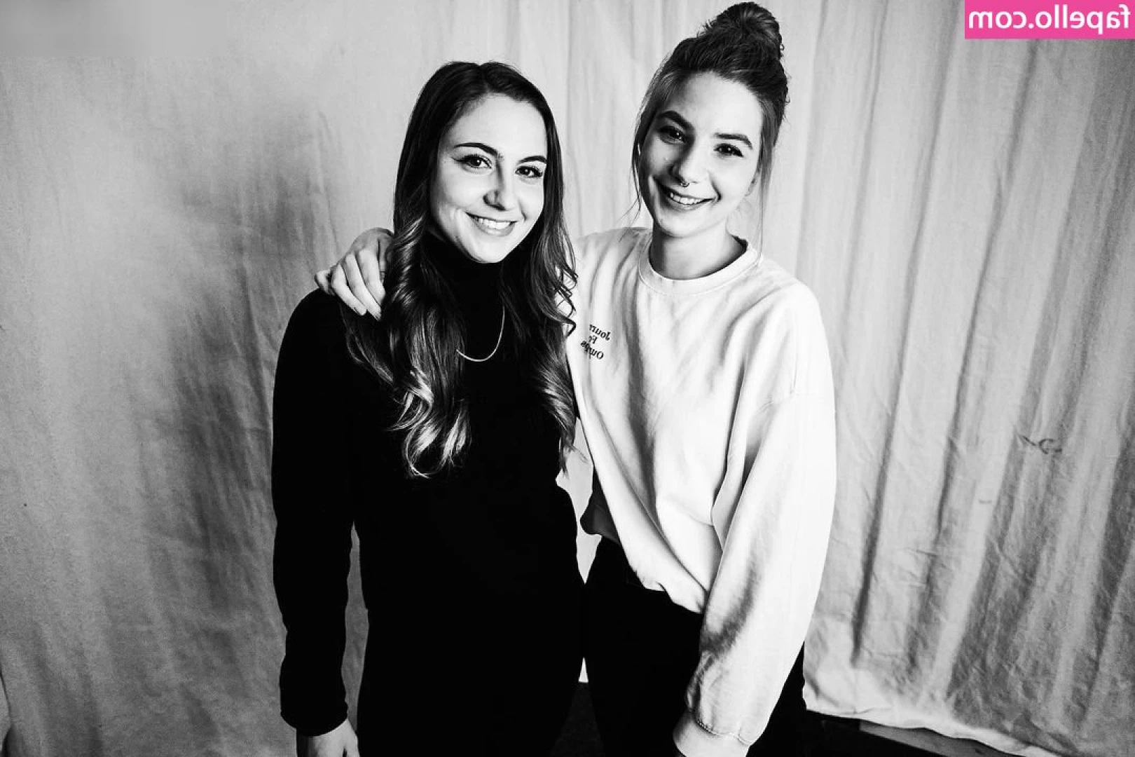Janina Hille [ janina-hille ] - peekaboo(bies) 😛💕
