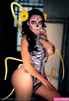 Sugey Abrego [ sugey-abrego ] - mirror selfiesss