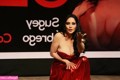 Sugey Abrego [ sugey-abrego ] - 📡😈🧜‍♀️🔐🌈💣💥 @blythe_wolde