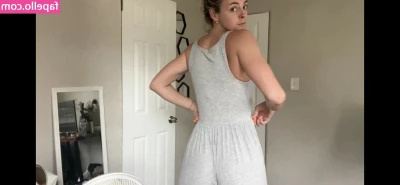 Beez ASMR [ beez-asmr-4 ] - @boobyuniversity ripped my leggings during our threesome scene and