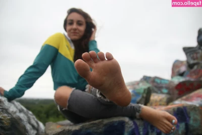 Joey's Feet Girls [ joey-s-feet-girls ] - Thank you dear fans and followers for having you with me  Hope you