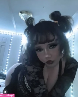 Brookie.eee [ brookie-eee ] - Would you fuck me right here  Daddy