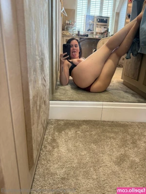 Charlie Rose [ charlie-rose-22 ] - showing off for daddies and being a big dummy for them <3