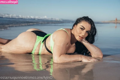 Deonna Purrazzo [ deonna-purrazzo ] - Front or back 😋