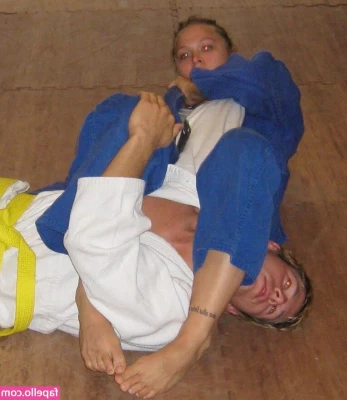 Ronda Rousey [ ronda-rousey ] - Indie   moje první návštěva  No byla jsem v šoku a měla strach 