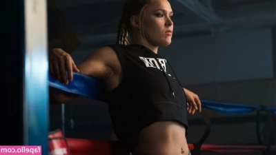 Ronda Rousey [ ronda-rousey ] - Bright and beautiful 🙃
