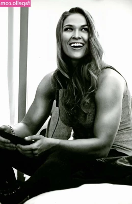 Ronda Rousey [ ronda-rousey ] - I wish I would leak more out of my cage tbh  it gets me so happy and