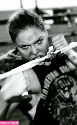 Ronda Rousey [ ronda-rousey ] - Im hot today        rebeeexxx   rebeeexxx