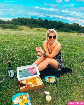 Jess Davies [ jess-davies ] - comment requests