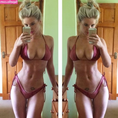 Jess Davies [ jess-davies ] - Do you guys like it when the socks are on or off