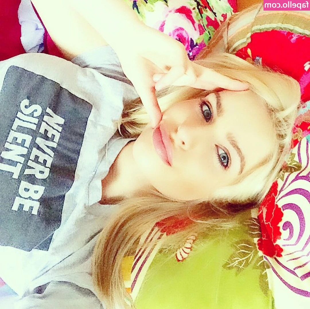 Jess Davies [ jess-davies ] - The only way you can ever please me is by sending