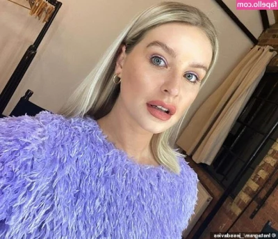 Jess Davies [ jess-davies ] - i hope  you  can  tell  how  much  i  exerted  myself  for  the  sake
