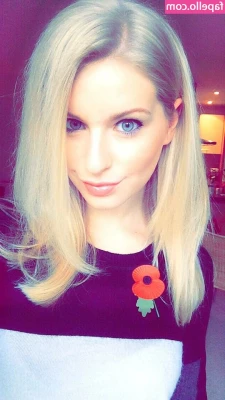 Jess Davies [ jess-davies ] - Mmmm want to taste this big ass   milf  workslut  horny  assout