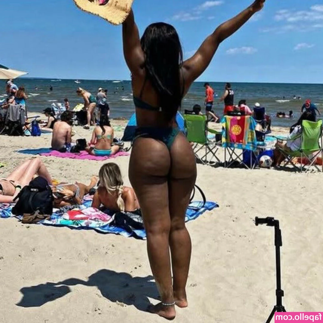 sylviahussein - Y all know you want to subscribe