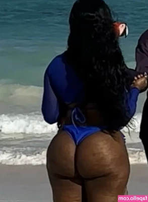 sylviahussein - POV Double Blowjob. Gestern ist Natalie endlich bei uns auf der Insel
