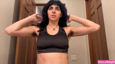Cascina Caradonna [ cascina-caradonna ] - Stroke that hard cock for your favorite milf  -