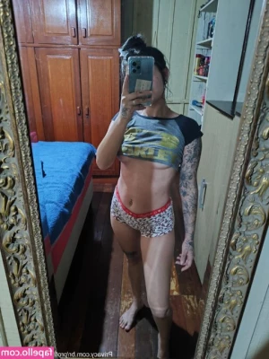 Camila Amorim [ camila-amorim ] - Feeling a little fierce today
