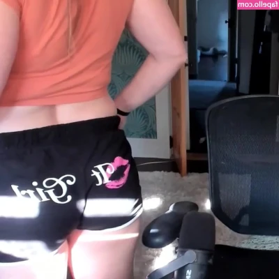 Mary Kish [ mary-kish ] - 1 or 2 ? #swipe
