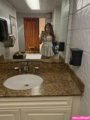 Mary Kish [ mary-kish ] - Fuck it up if it’s your birthday bitchh 🥳