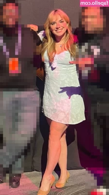 Mary Kish [ mary-kish ] - Un beso para todos los guapos que se han subscrito