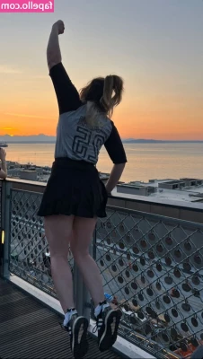 Mary Kish [ mary-kish ] - Hello   feetlovers