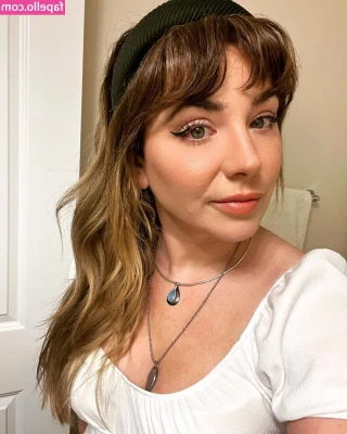 Mary Kish [ mary-kish ] - Testing out angles 🤭