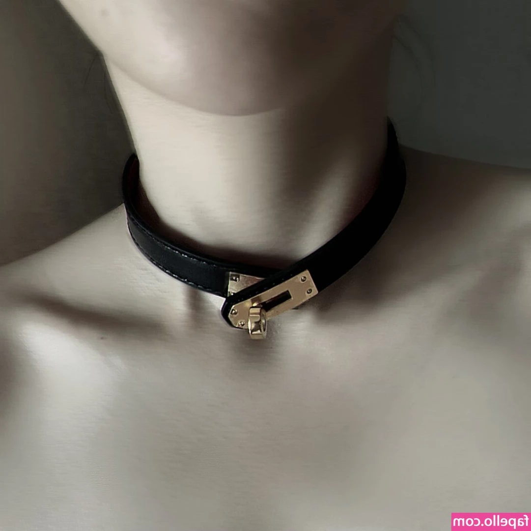 映雪Inshy [ inshy ] - follow me on twitter losers   daphneblake79 oh yea and start  sending