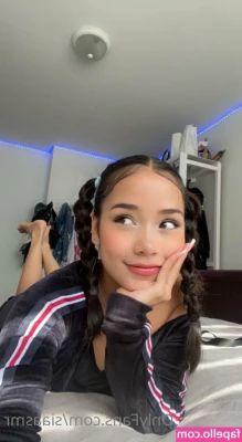 siaasmr - pov right before u put ur tongue between my lips 😋