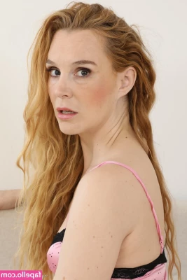 Ariel Anderssen [ ariel-anderssen ] - Put this under your tree