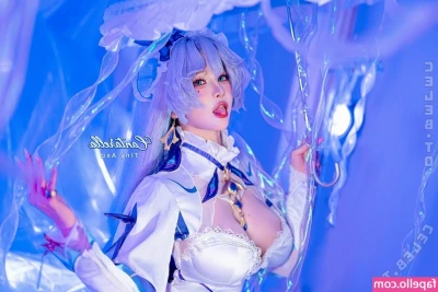 tiny.asa [ tiny-asa ] - This set gets naughtier as it goes on!