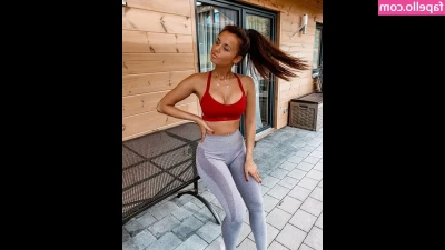 Isabell Böttger [ isabell-bttger ] - Thank you everyone who's stuck with me, I've finished moving and new