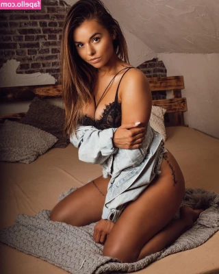 Isabell Böttger [ isabell-bttger ] - I headed to Palm Springs so quickly that I barely have had time to
