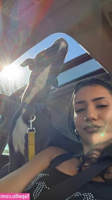 Roxie Sinner [ roxie-sinner ] - My favourite treat! 😋🤤   Tip this post $10 to watch me taste it