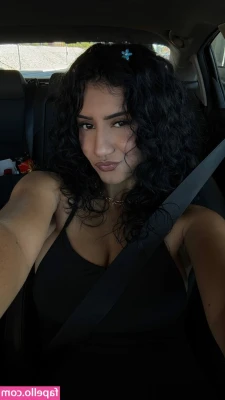 Roxie Sinner [ roxie-sinner ] - Date night outfit…. In the car 😈😜