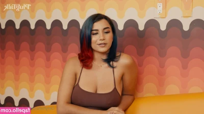 Roxie Sinner [ roxie-sinner ] - This wet ass needs some slaps 🍑 Esse bundão molhado ta precisando