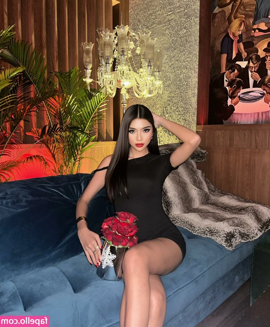 SgLily - Ready for a night cap? 🌙 Let's make some fantasies from true