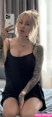 Iryna Moroziuk [ iryna-moroziuk ] - It s so hot here  I love summer