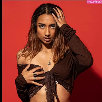 Shagisabadword - I'm giving one month free to subscribers who can refer and get me